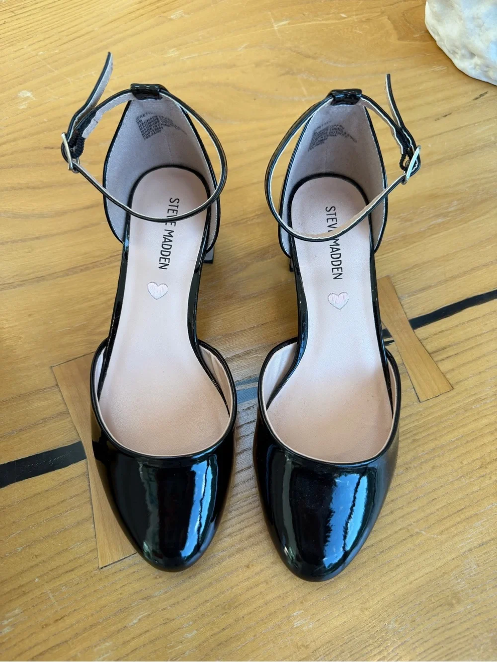 Steve Madden Black Patent leather heels size 3 girls NWOT/never worn